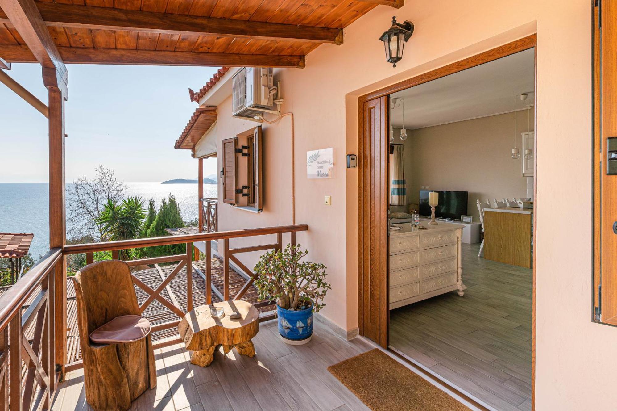 Paralio Astros Beachfront Suites Xiropigado Buitenkant foto