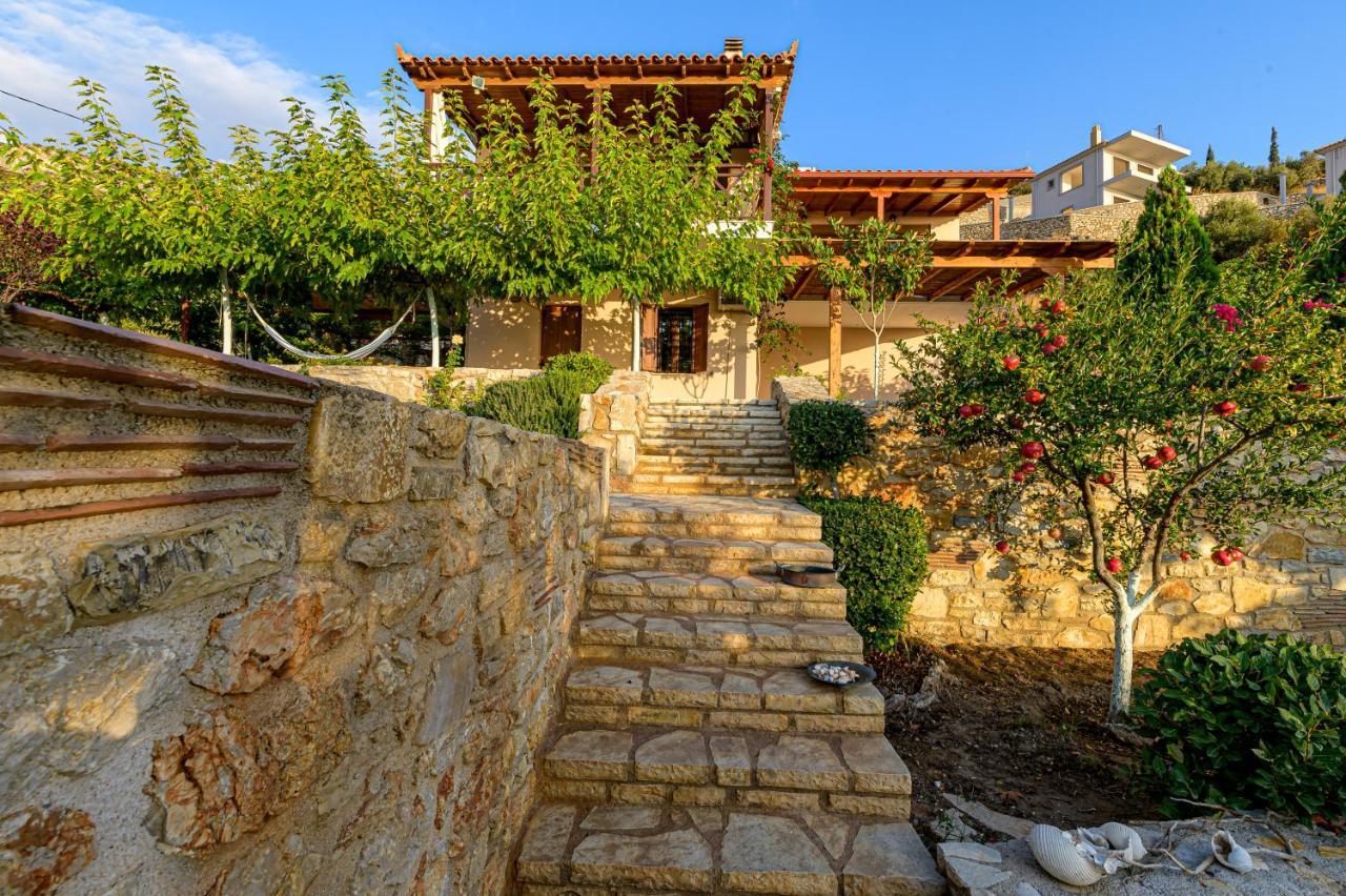 Paralio Astros Beachfront Suites Xiropigado Buitenkant foto
